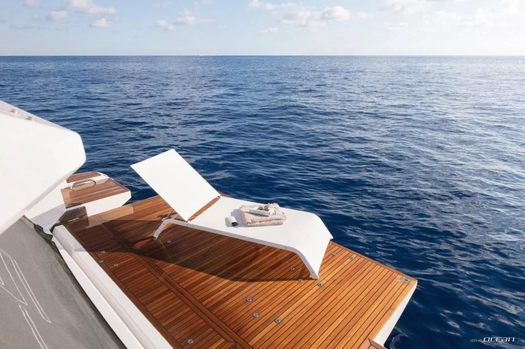 https://dev-api.arconyachts.com/storage/media/21271/conversions/779_7403649369-optimize.webp