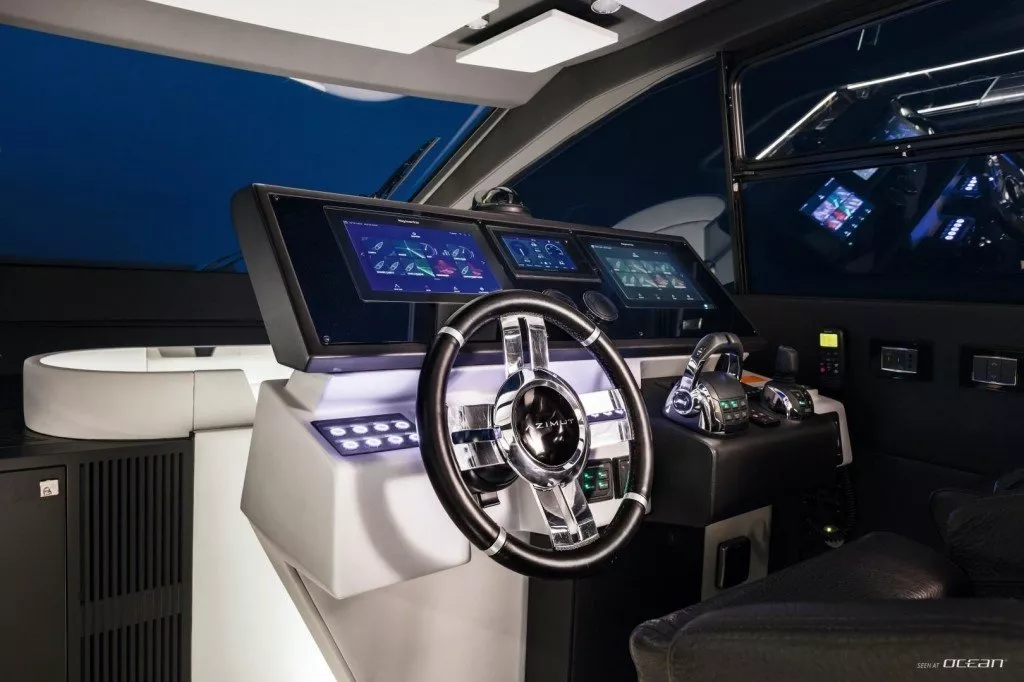 https://dev-api.arconyachts.com/storage/media/21274/conversions/779_0213225338-optimize.webp