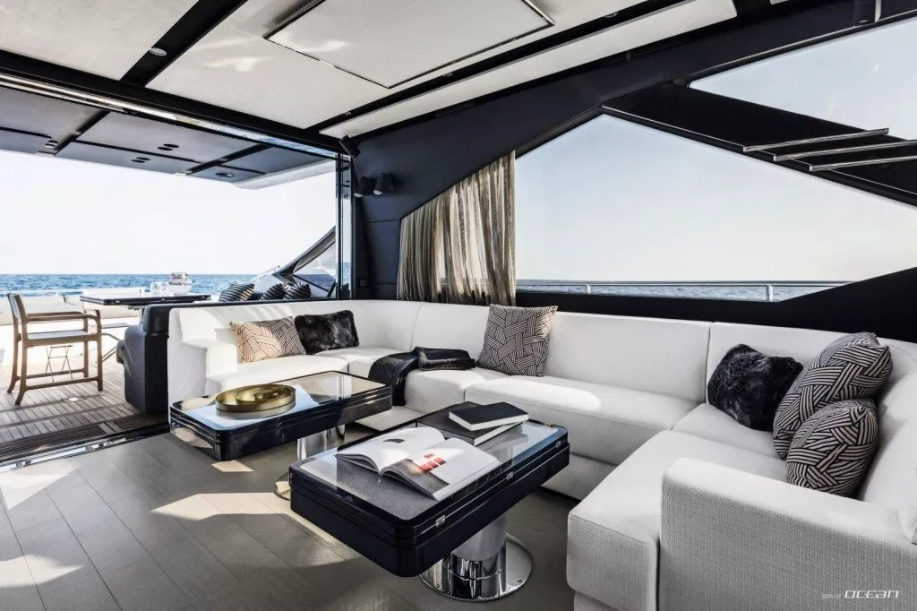 https://dev-api.arconyachts.com/storage/media/21277/conversions/779_1779931374-optimize.webp
