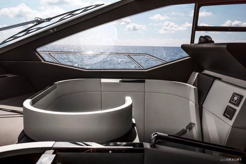 https://dev-api.arconyachts.com/storage/media/21279/conversions/779_1356944622-optimize.webp