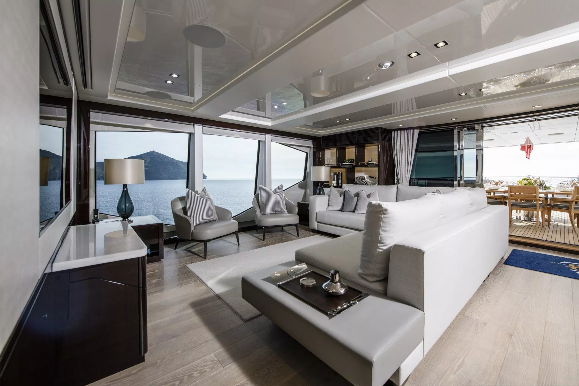 https://dev-api.arconyachts.com/storage/media/21410/conversions/772_2444880445-optimize.webp