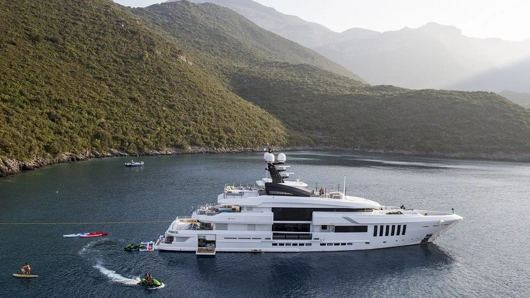 Admiral 50m OURANOS
