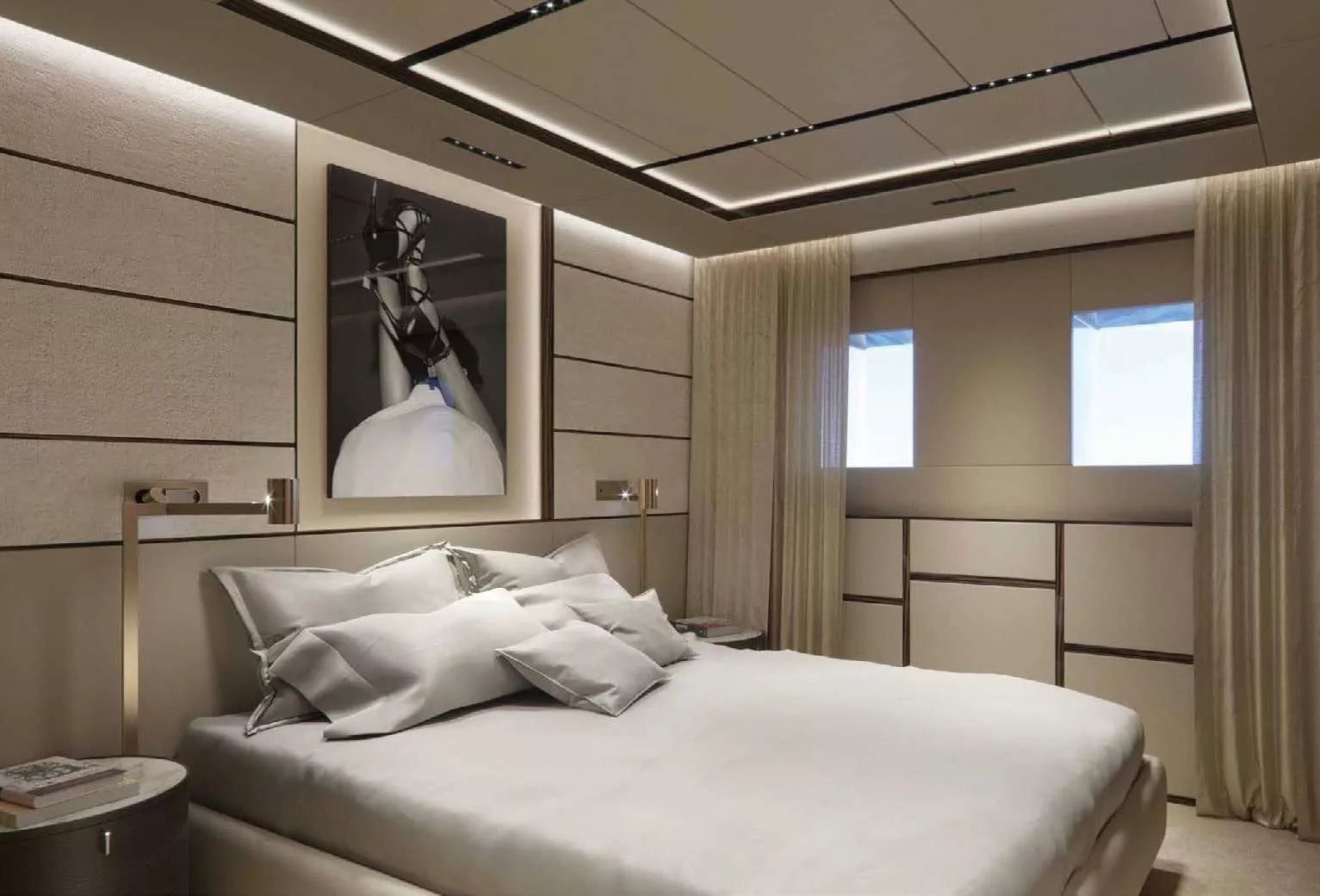 https://dev-api.arconyachts.com/storage/media/21734/conversions/762_5431601160-optimize.webp