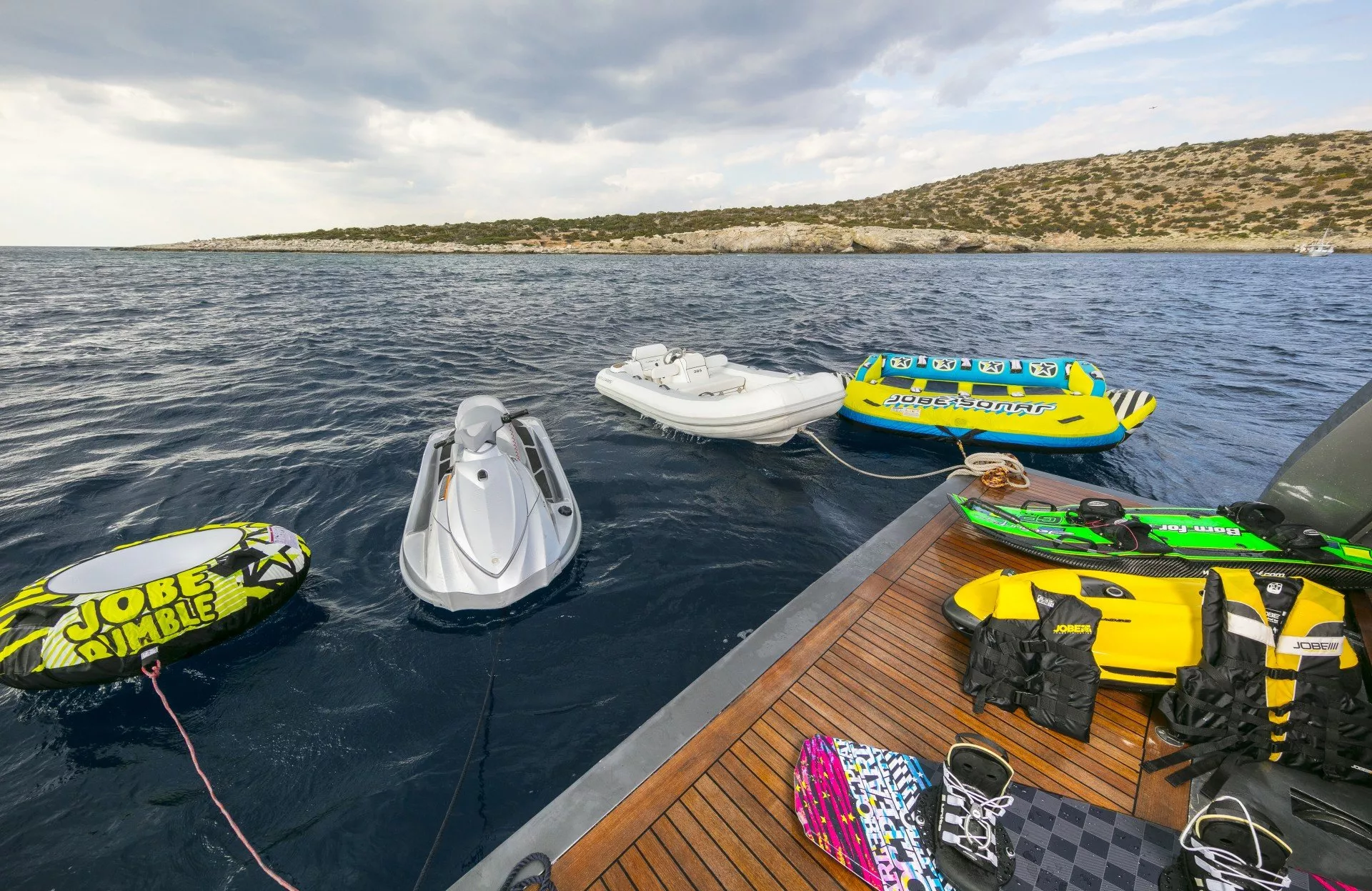 https://dev-api.arconyachts.com/storage/media/21774/conversions/756_9636430110-optimize.webp