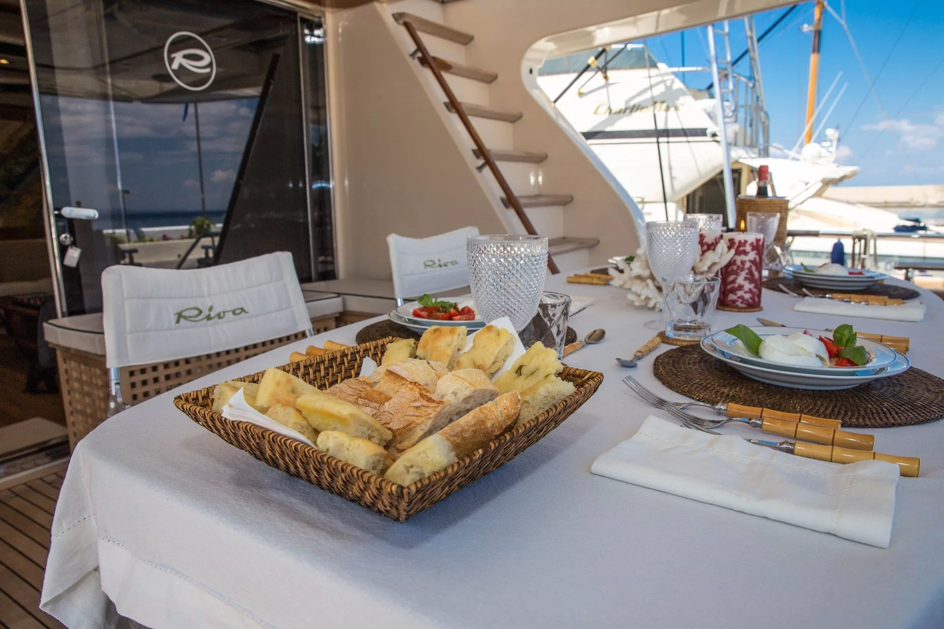 https://dev-api.arconyachts.com/storage/media/21786/conversions/759_4840632866-optimize.webp