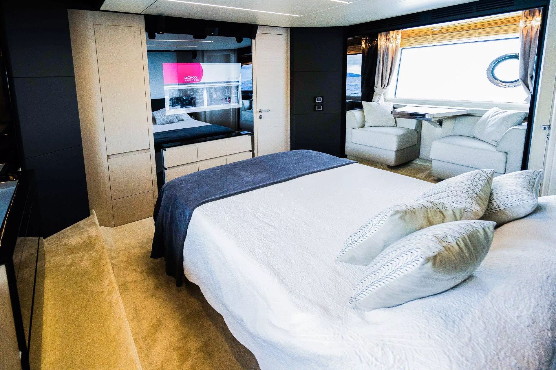 https://dev-api.arconyachts.com/storage/media/21915/conversions/754_8166066141-optimize.webp