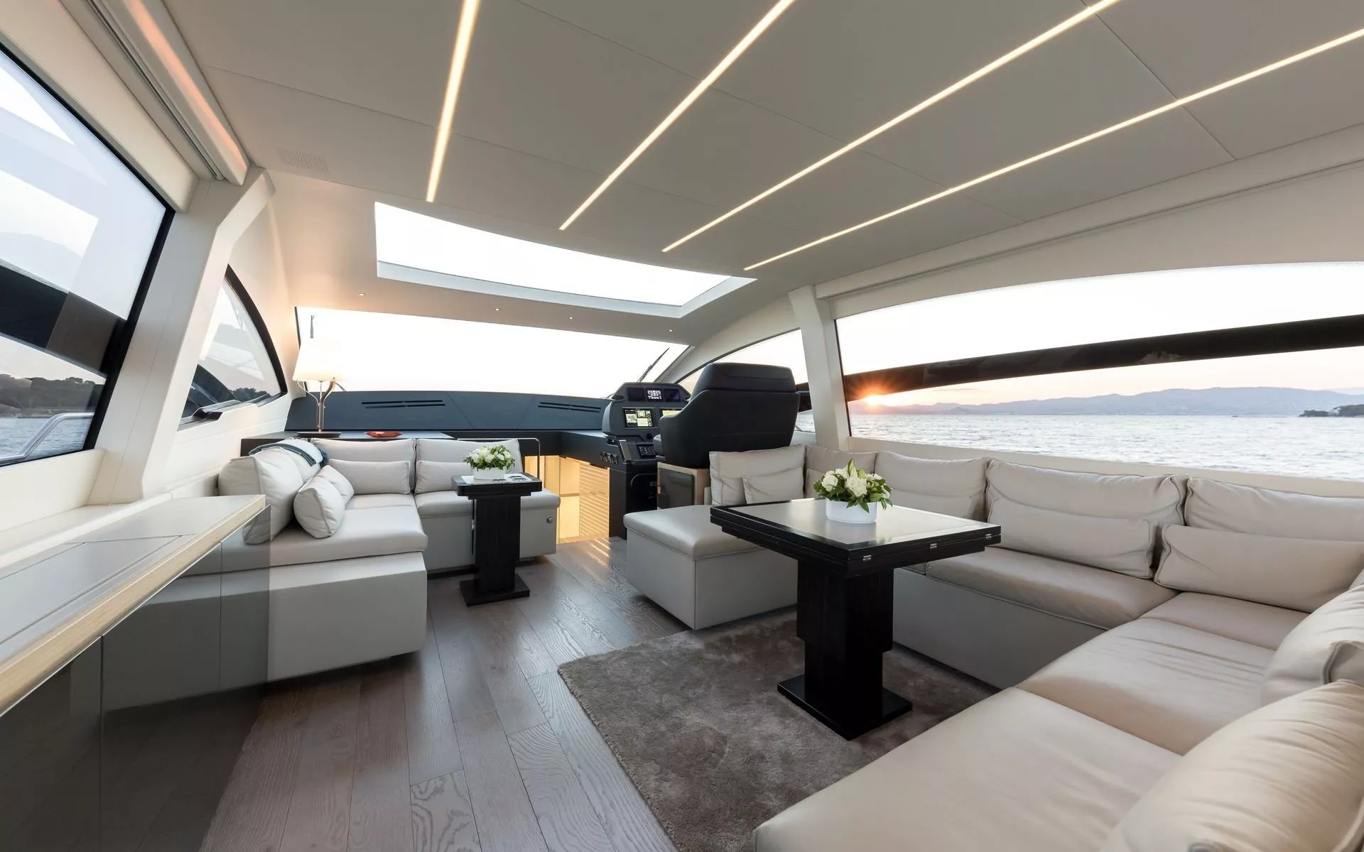 https://dev-api.arconyachts.com/storage/media/22244/conversions/745_7798361576-optimize.webp