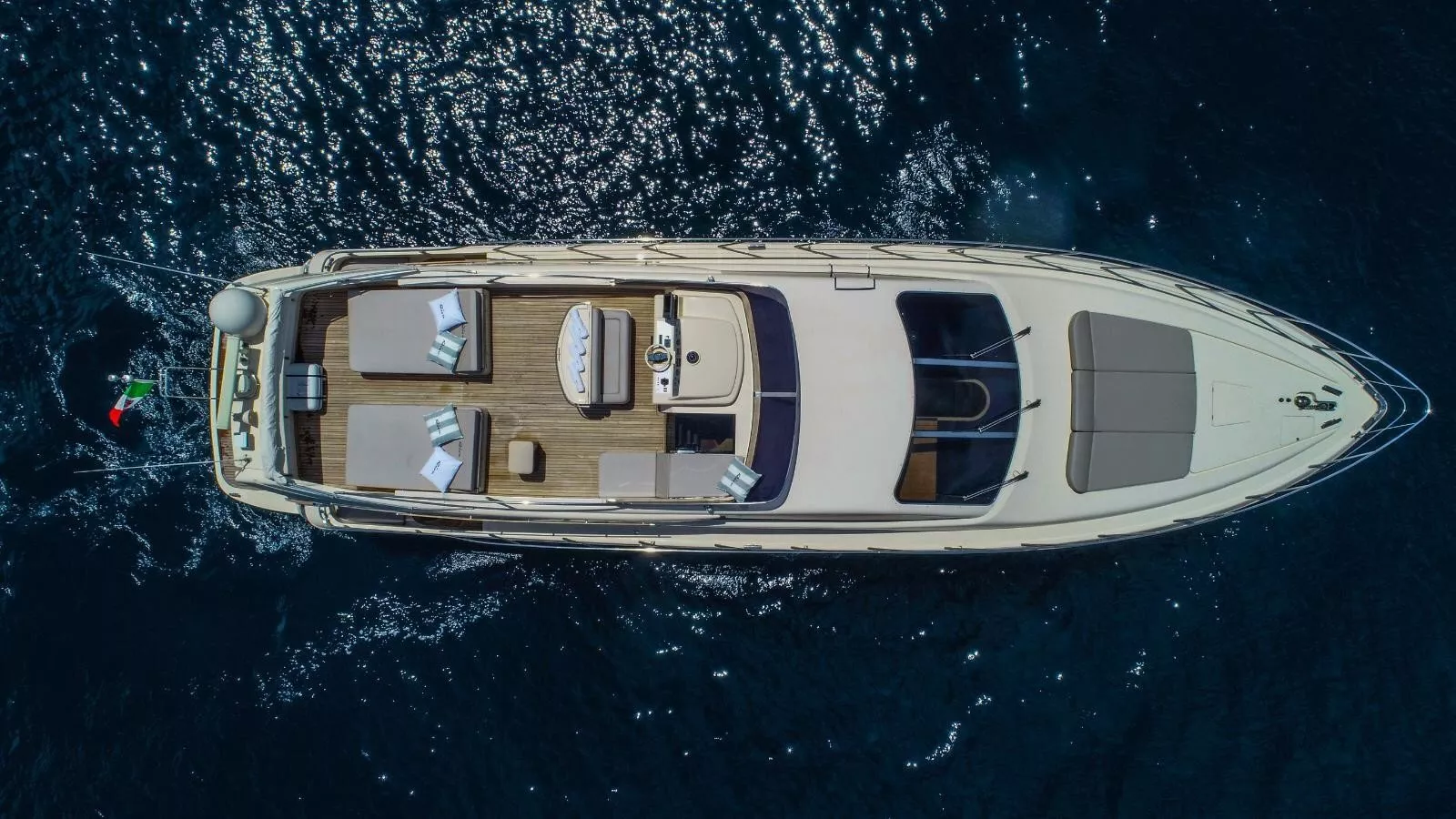 https://dev-api.arconyachts.com/storage/media/22296/conversions/742_5408374546-optimize.webp