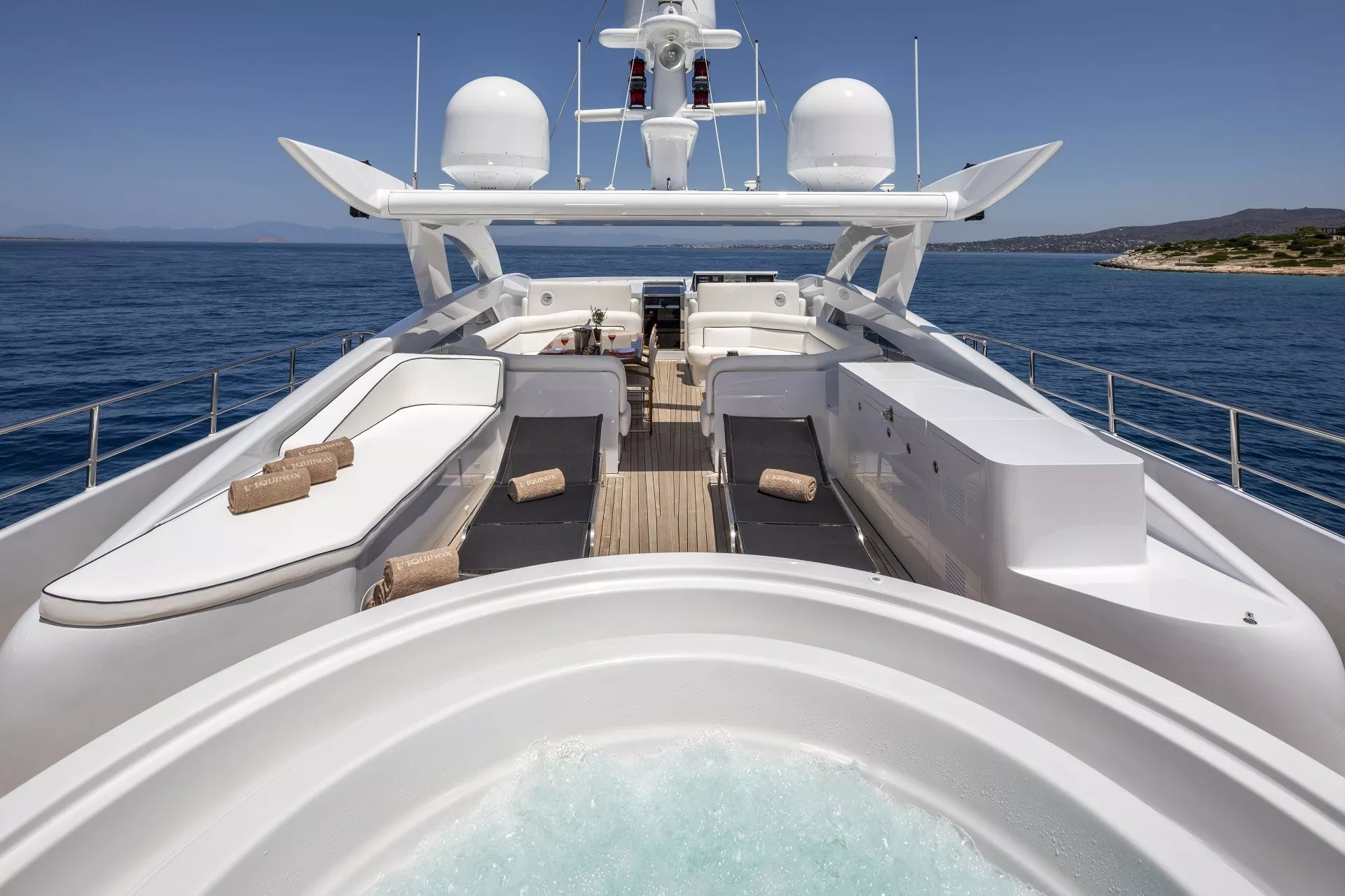 https://dev-api.arconyachts.com/storage/media/22812/conversions/729_2998309029-optimize.webp