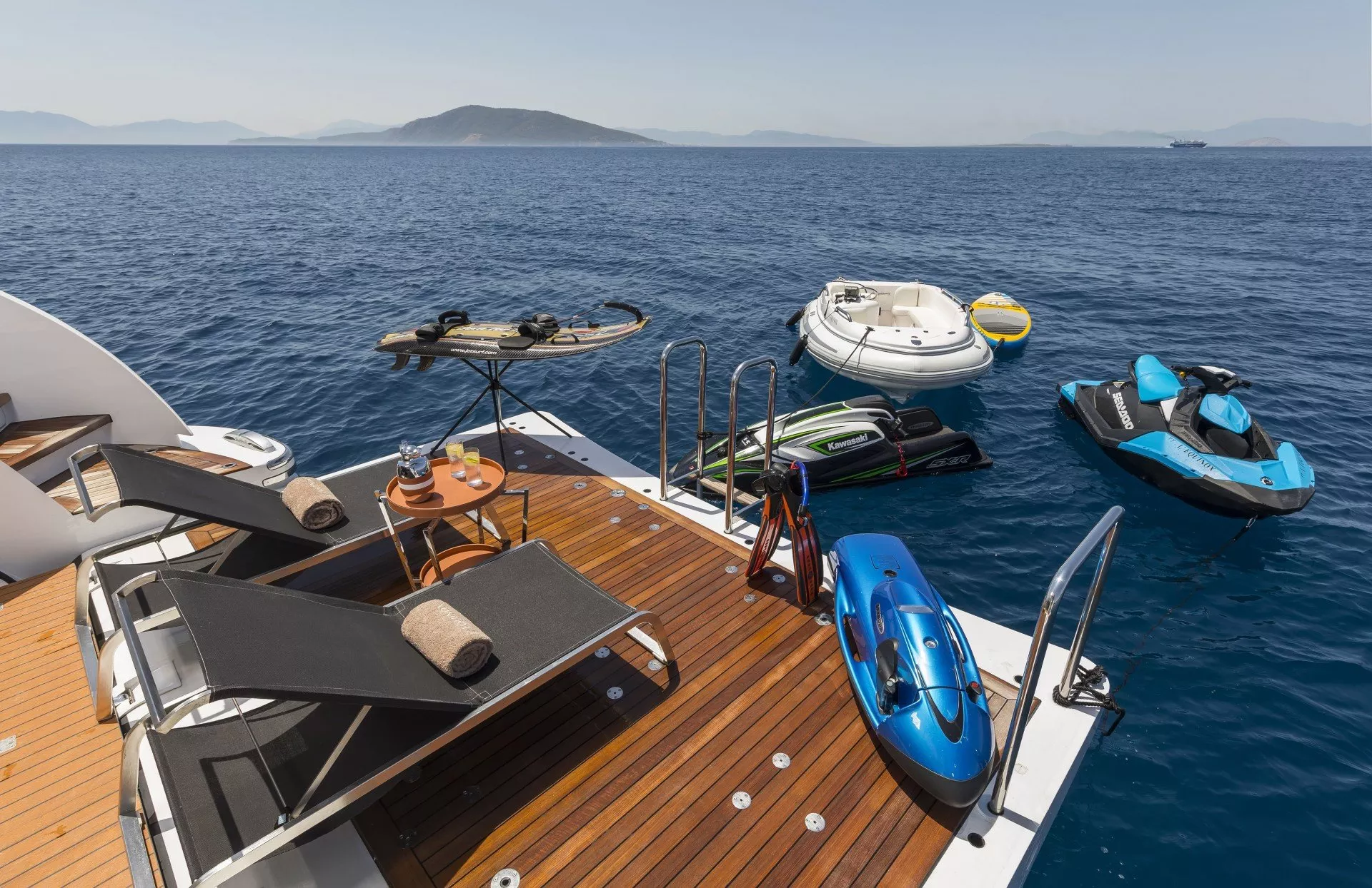 https://dev-api.arconyachts.com/storage/media/22819/conversions/729_7583579643-optimize.webp
