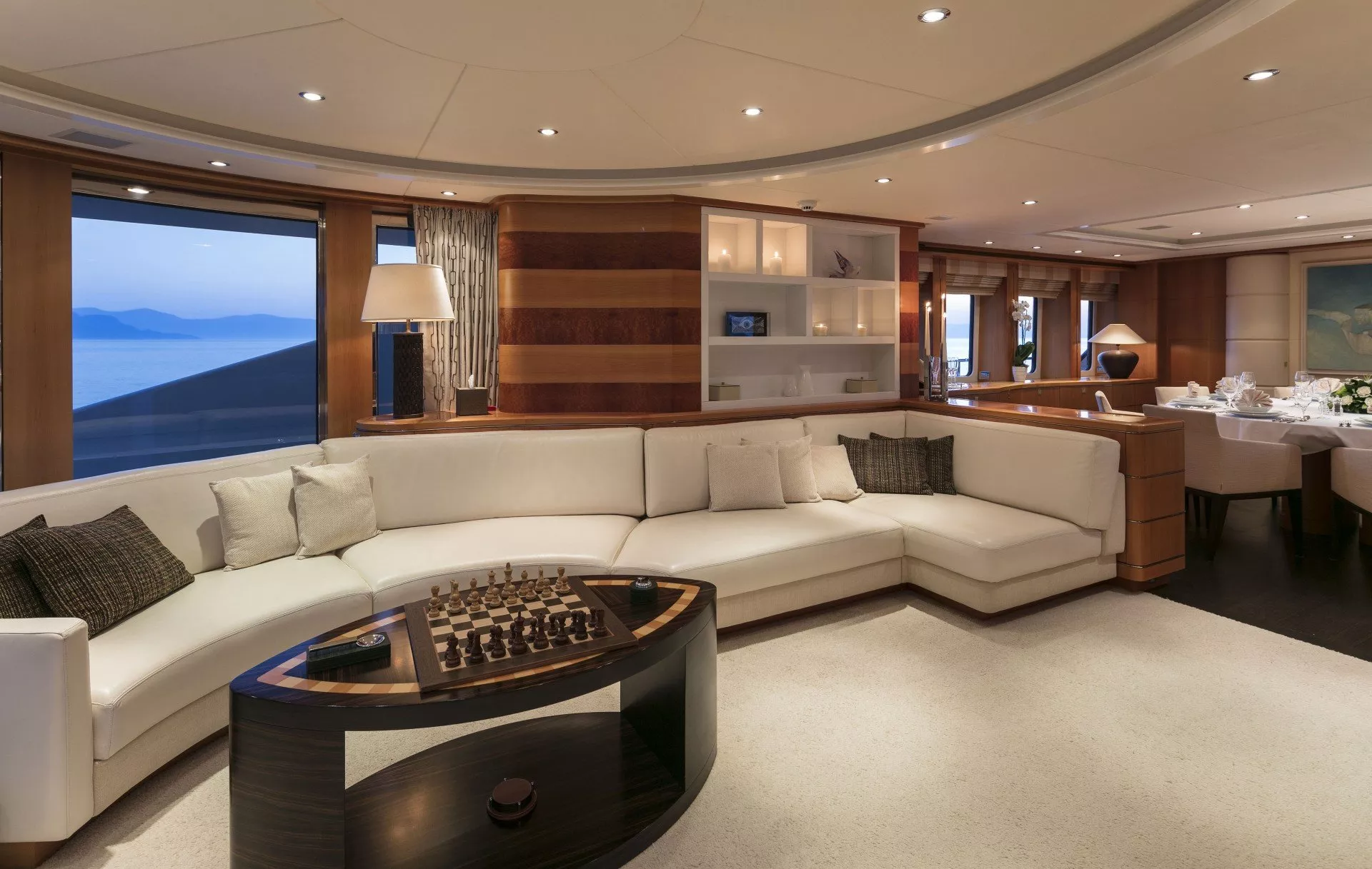 https://dev-api.arconyachts.com/storage/media/22828/conversions/729_5193376496-optimize.webp
