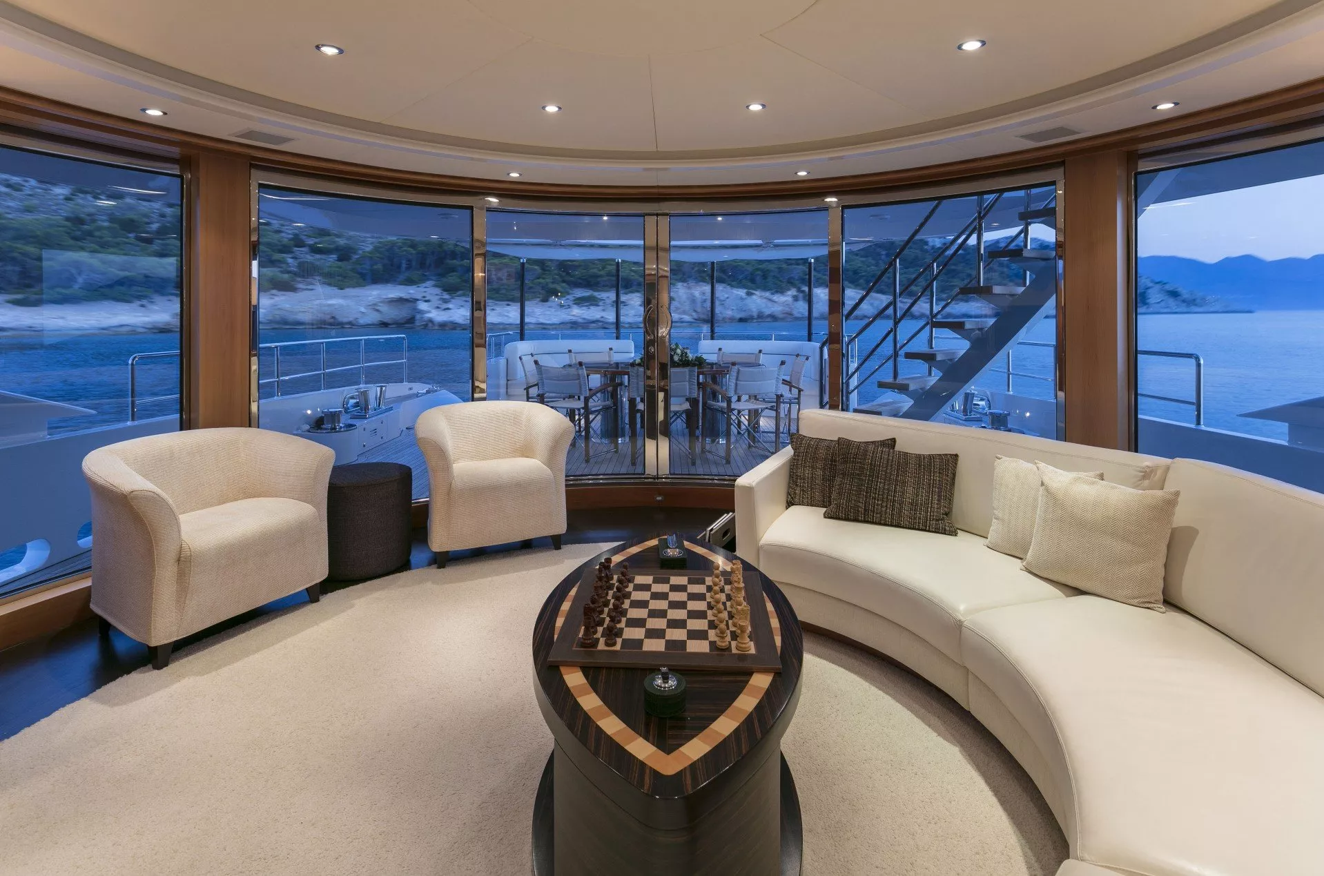 https://dev-api.arconyachts.com/storage/media/22830/conversions/729_4087315609-optimize.webp