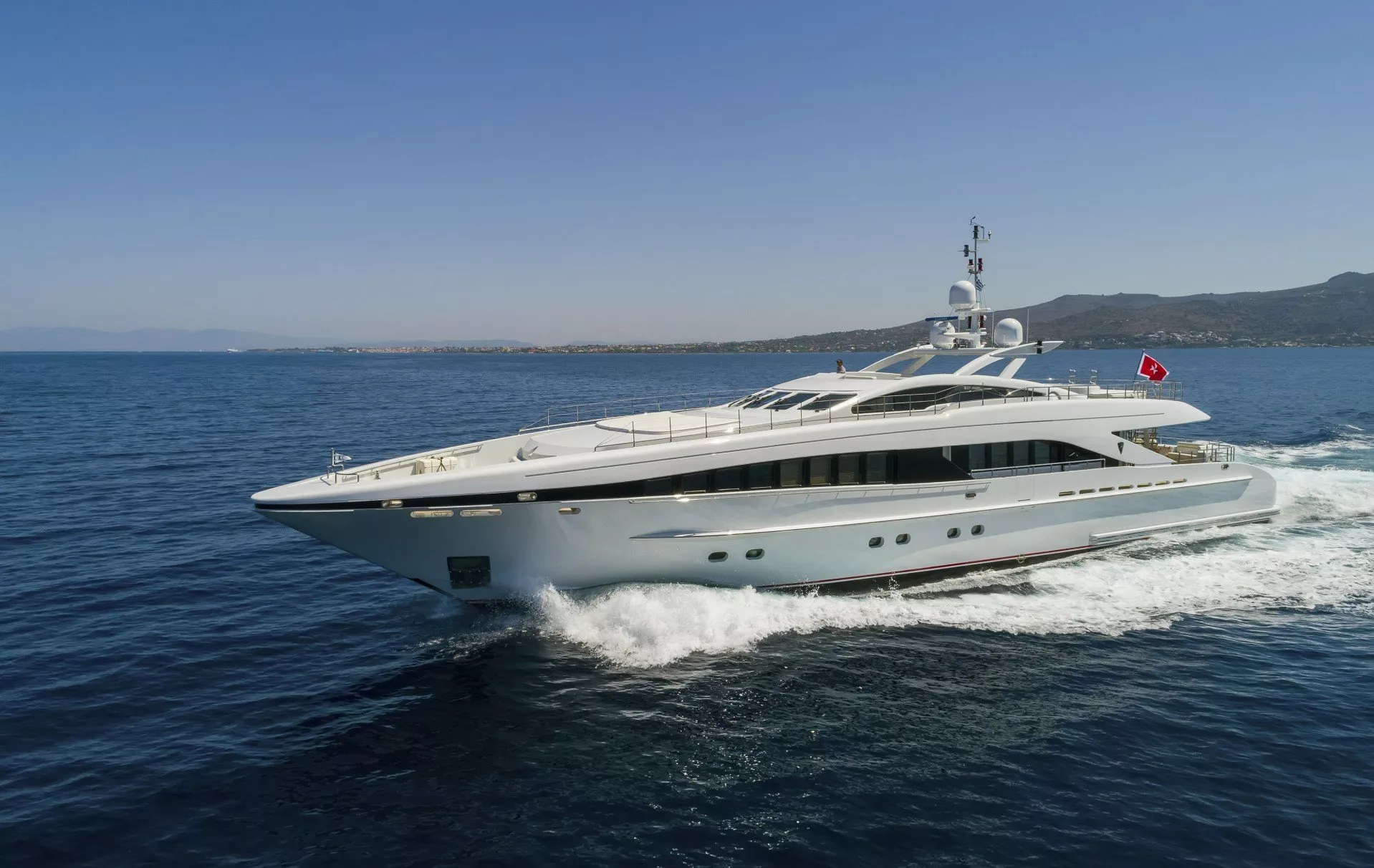 https://dev-api.arconyachts.com/storage/media/22847/conversions/729_5598189349-optimize.webp