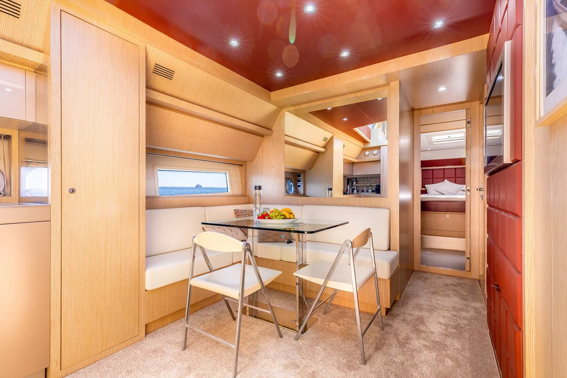 https://dev-api.arconyachts.com/storage/media/22894/conversions/727_8427712787-optimize.webp