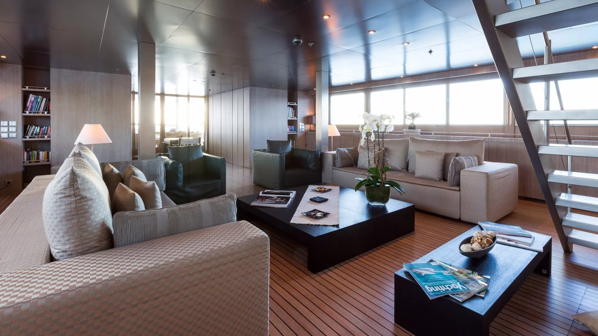 https://dev-api.arconyachts.com/storage/media/23051/conversions/301_1189237339-optimize.webp