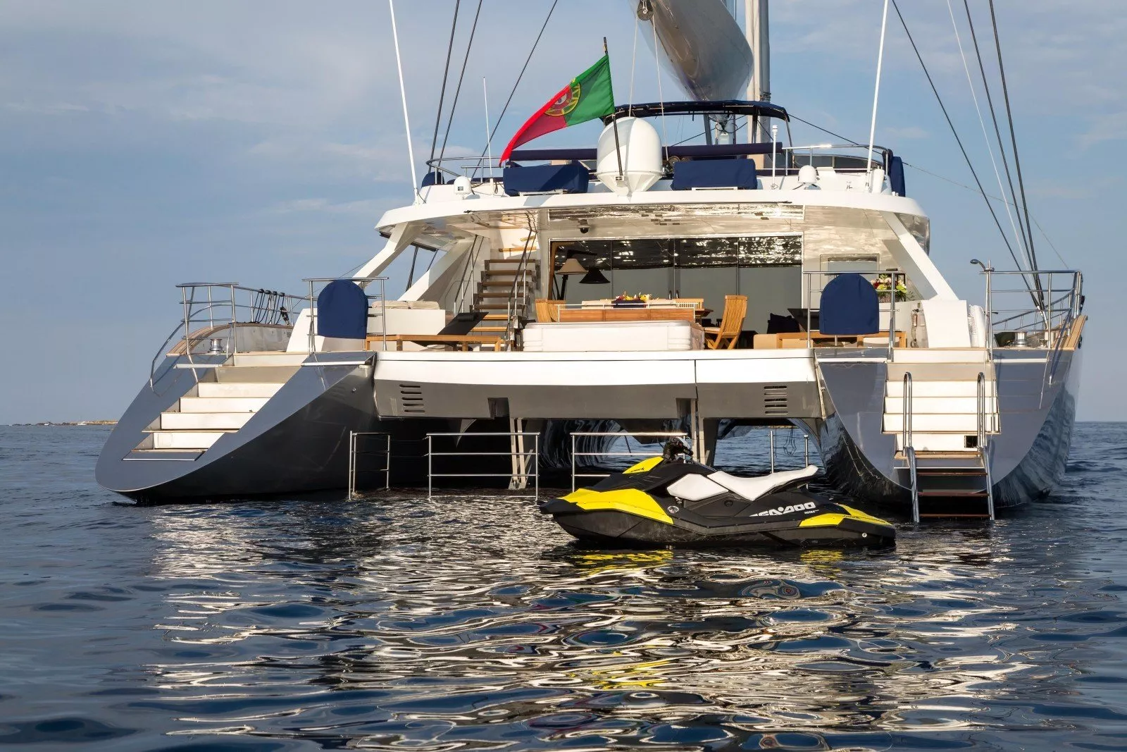 https://dev-api.arconyachts.com/storage/media/23285/conversions/716_5710477120-optimize.webp