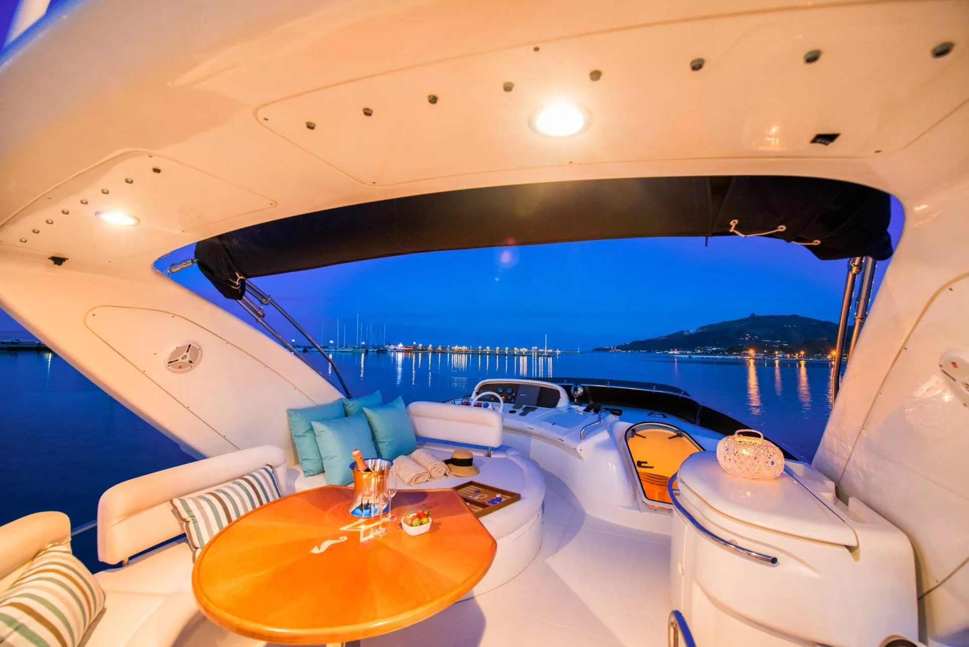 Azimut MANU