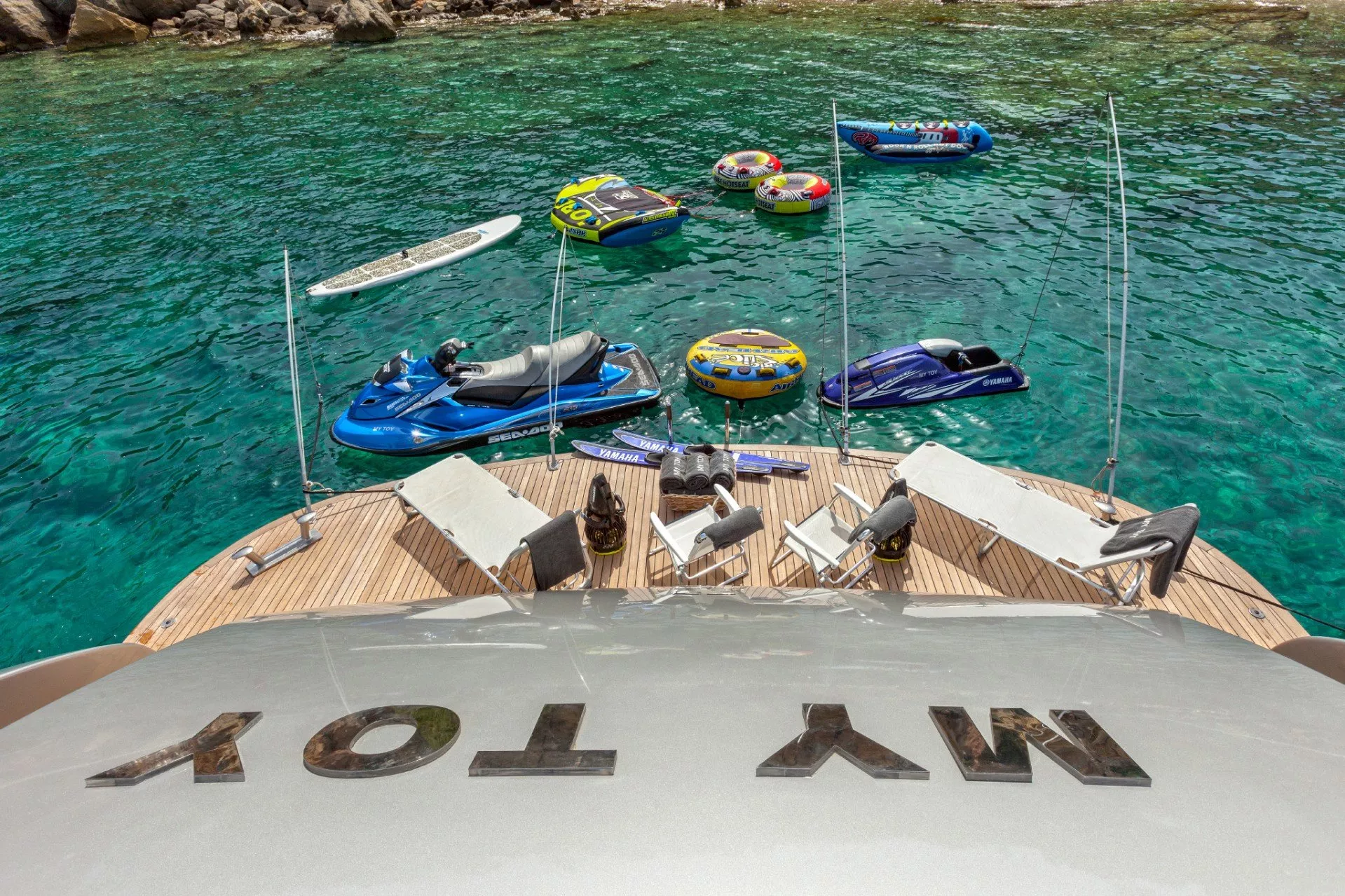 https://dev-api.arconyachts.com/storage/media/23328/conversions/346_7123949026-optimize.webp