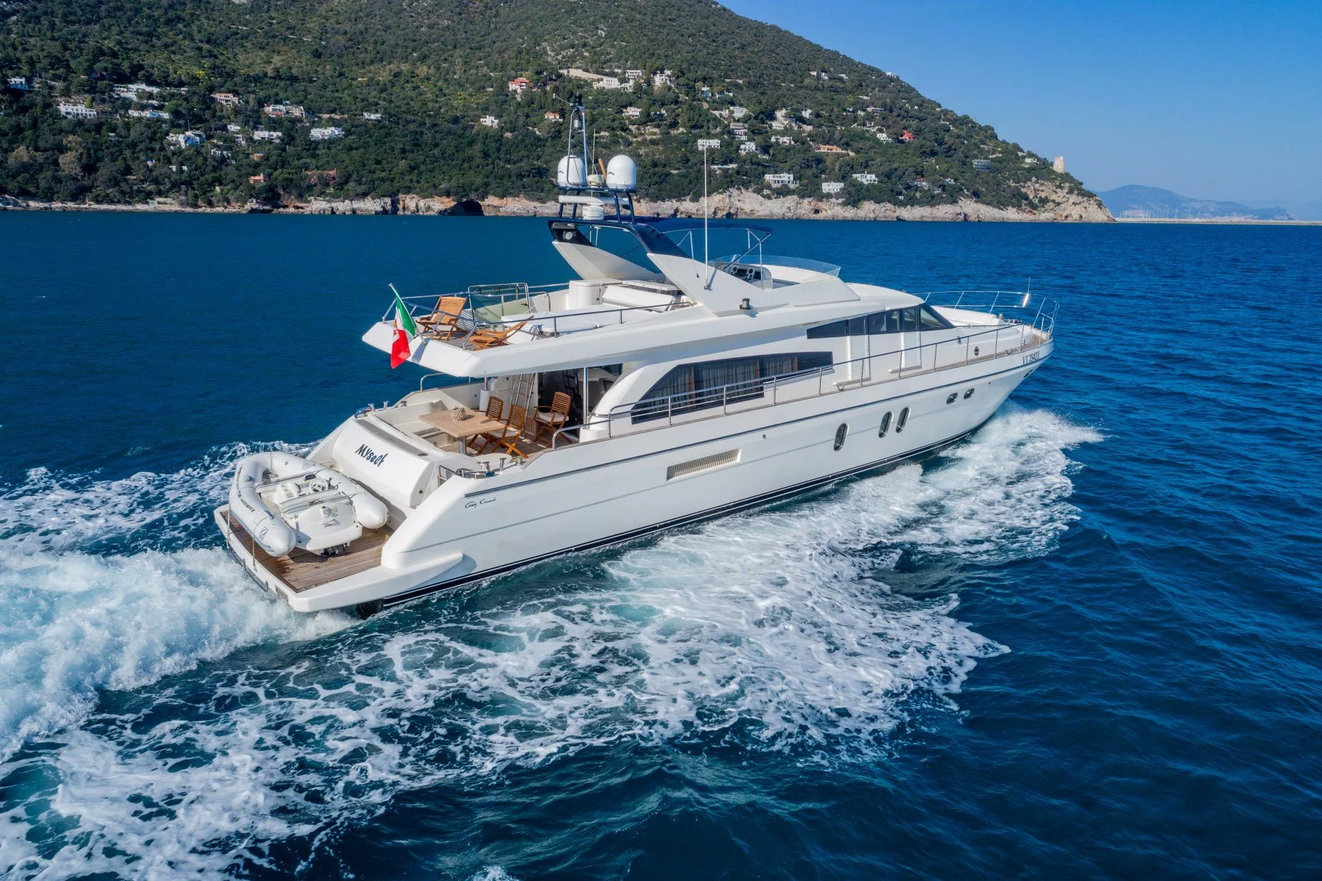 https://dev-api.arconyachts.com/storage/media/23562/conversions/704_0917559640-optimize.webp