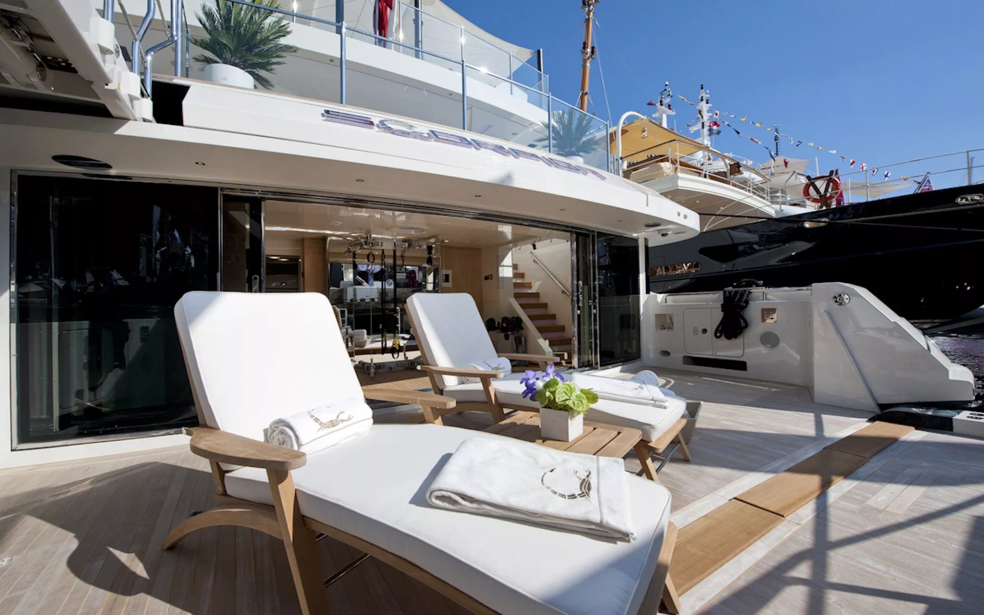 https://dev-api.arconyachts.com/storage/media/23630/conversions/702_2119218581-optimize.webp