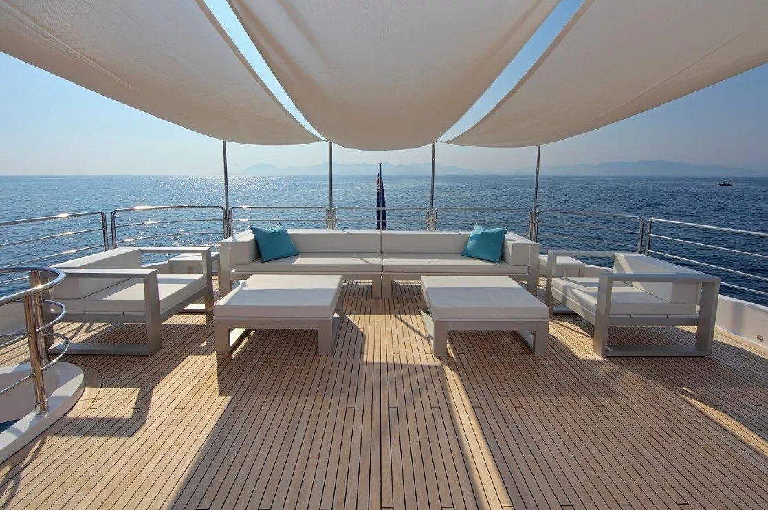 https://dev-api.arconyachts.com/storage/media/23749/conversions/497_4607232091-optimize.webp