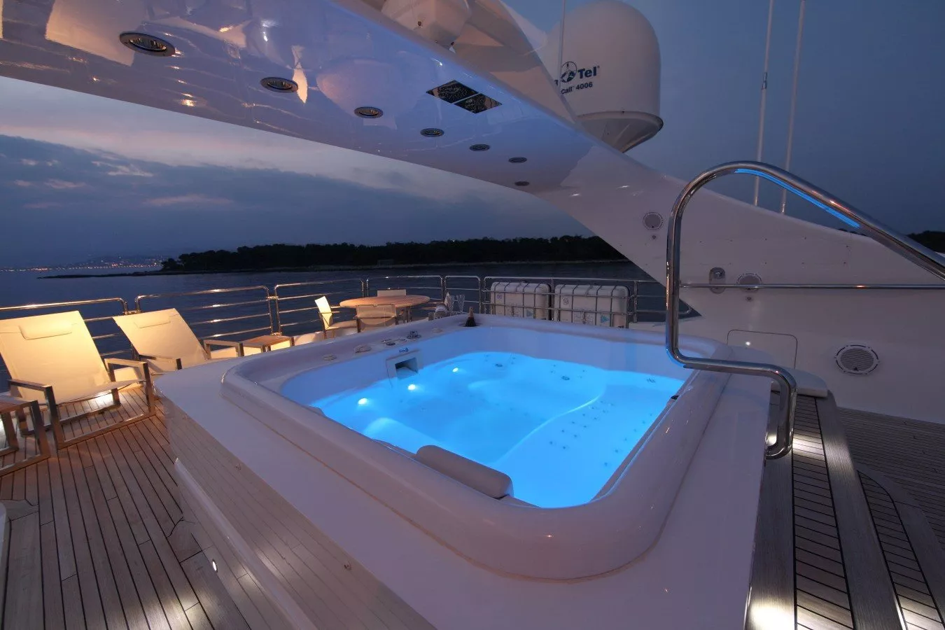 https://dev-api.arconyachts.com/storage/media/23763/conversions/497_7679849994-optimize.webp