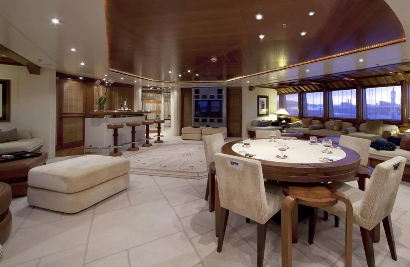 https://dev-api.arconyachts.com/storage/media/23834/conversions/697_6107700966-optimize.webp