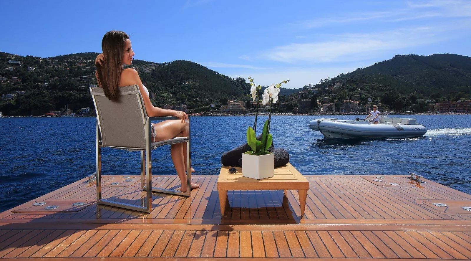 https://dev-api.arconyachts.com/storage/media/23903/conversions/694_8402736189-optimize.webp