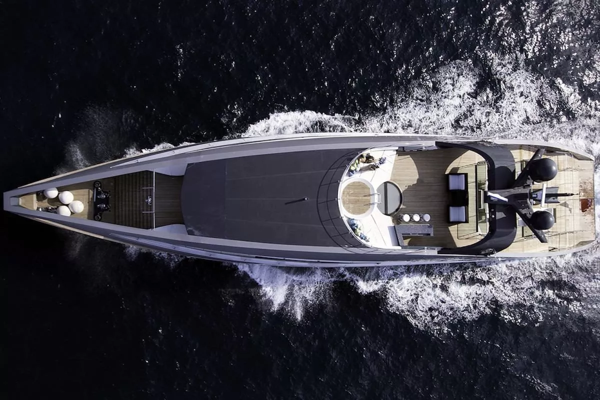 https://dev-api.arconyachts.com/storage/media/24163/conversions/684_4639800232-optimize.webp