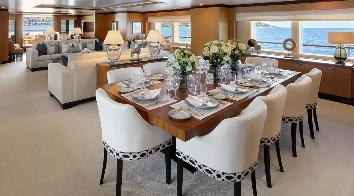 https://dev-api.arconyachts.com/storage/media/24411/conversions/551_2128666967-optimize.webp