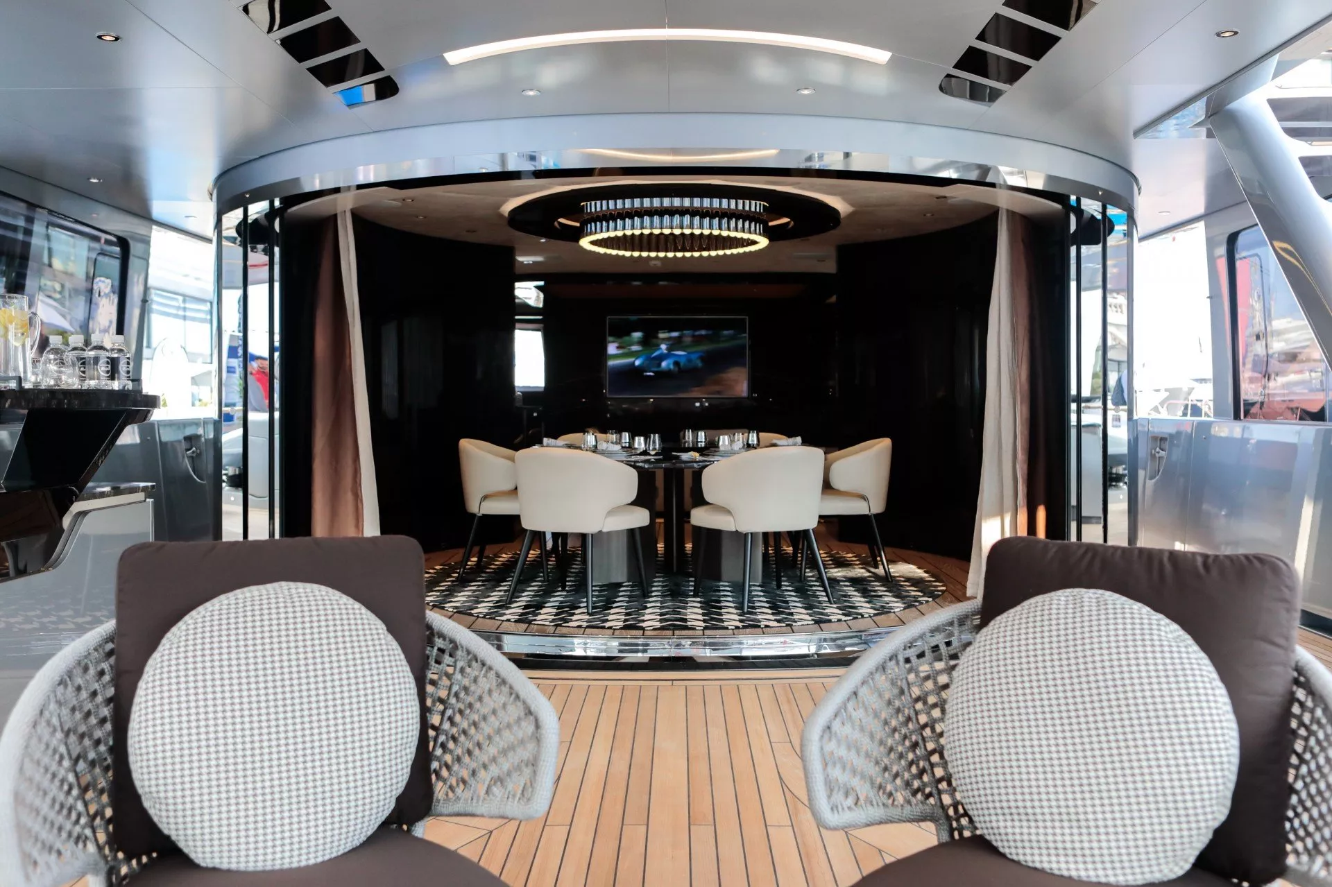 https://dev-api.arconyachts.com/storage/media/24648/conversions/598_0764707325-optimize.webp