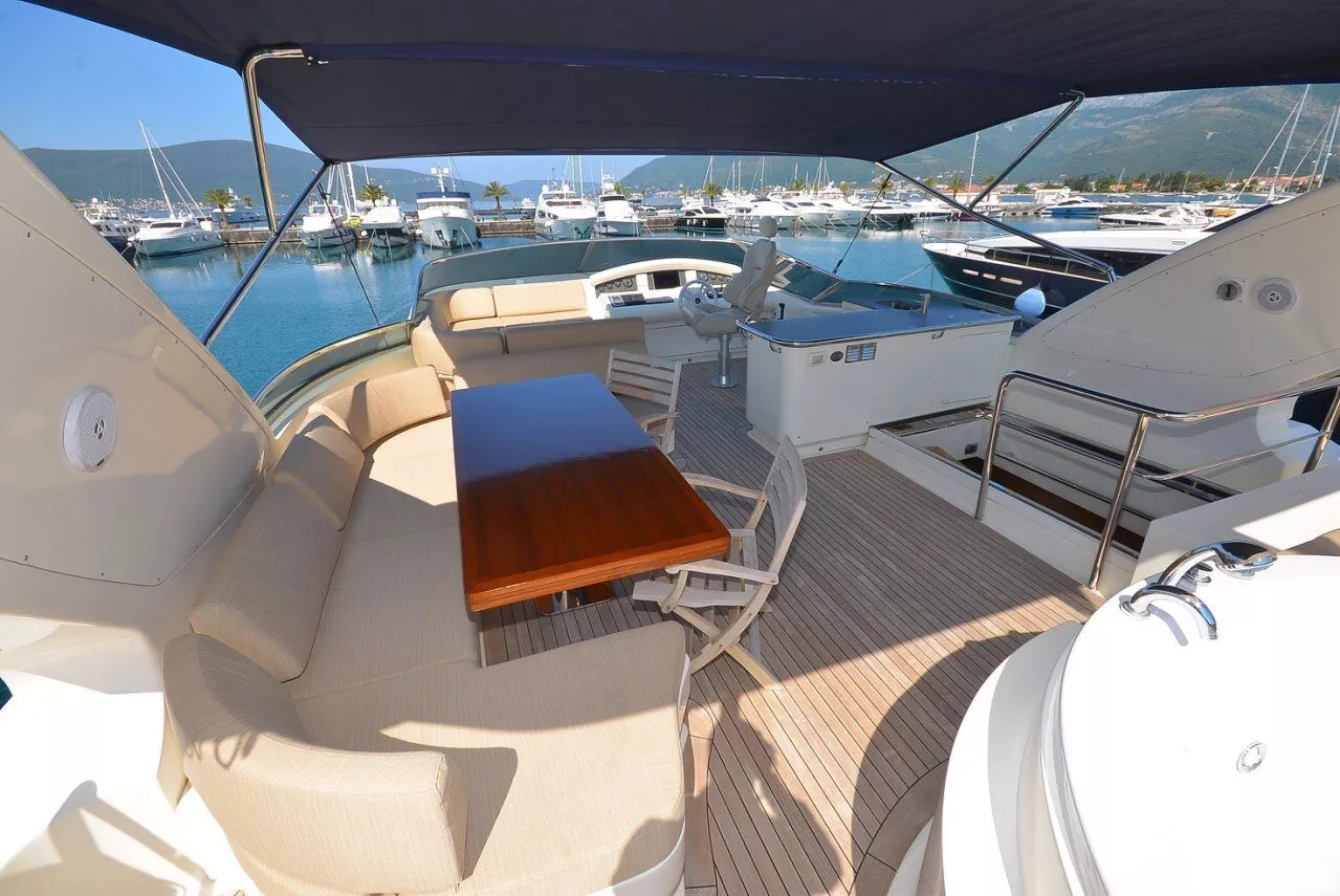 Azimut 98 Julia S