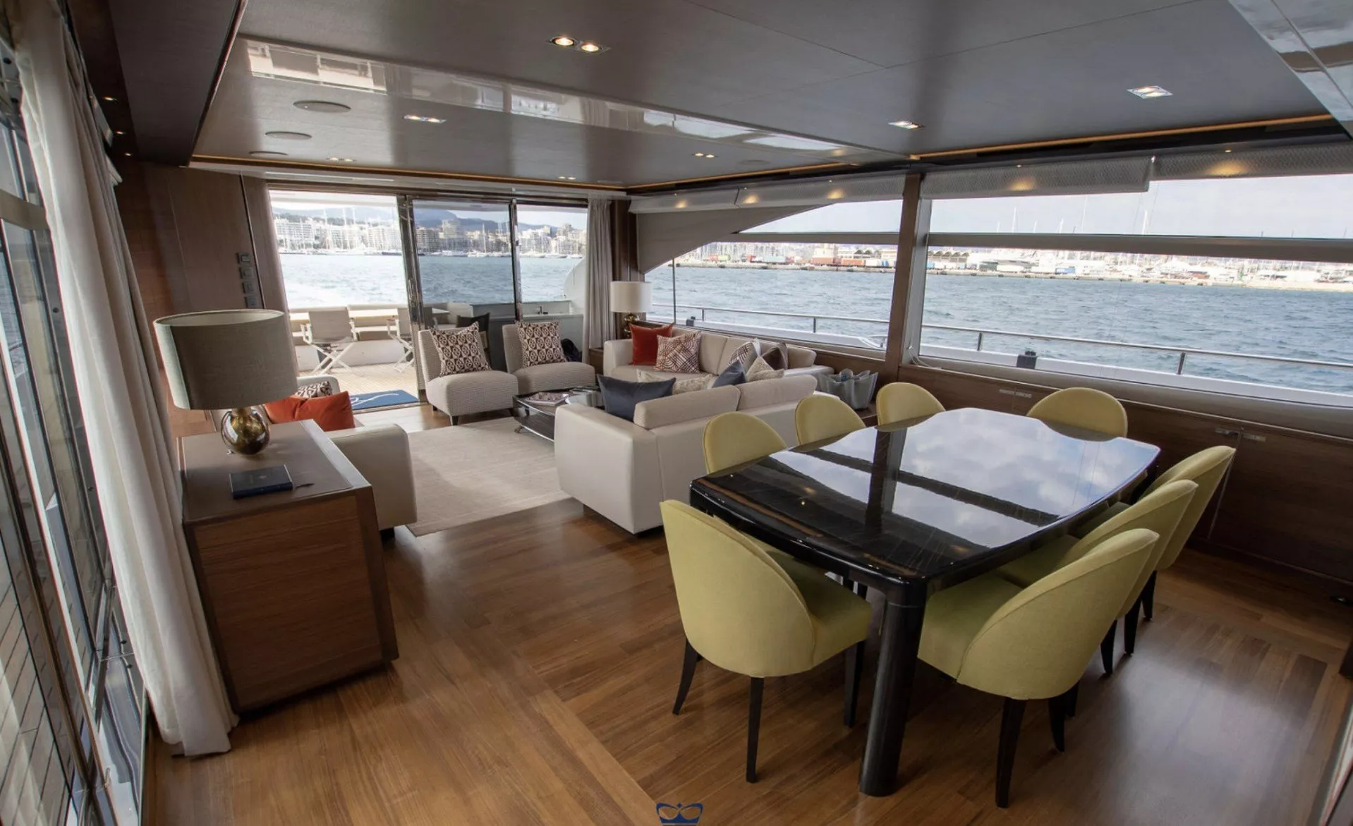https://dev-api.arconyachts.com/storage/media/24913/conversions/649_3047564190-optimize.webp