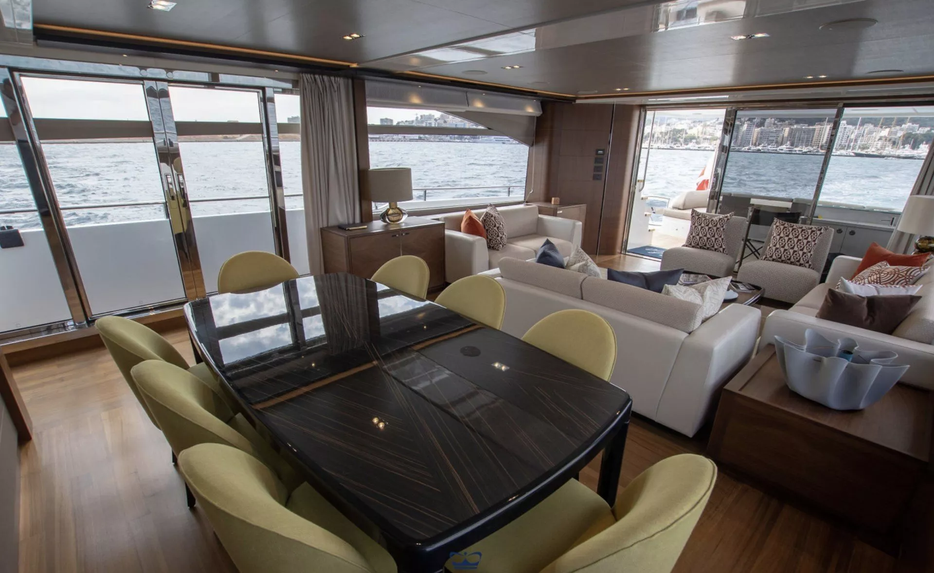 https://dev-api.arconyachts.com/storage/media/24914/conversions/649_7489045890-optimize.webp