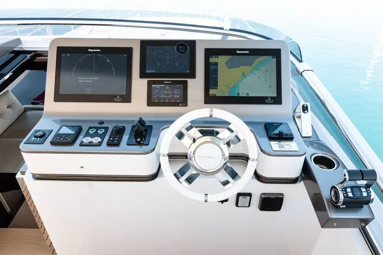 https://dev-api.arconyachts.com/storage/media/24981/conversions/646_6817903899-optimize.webp
