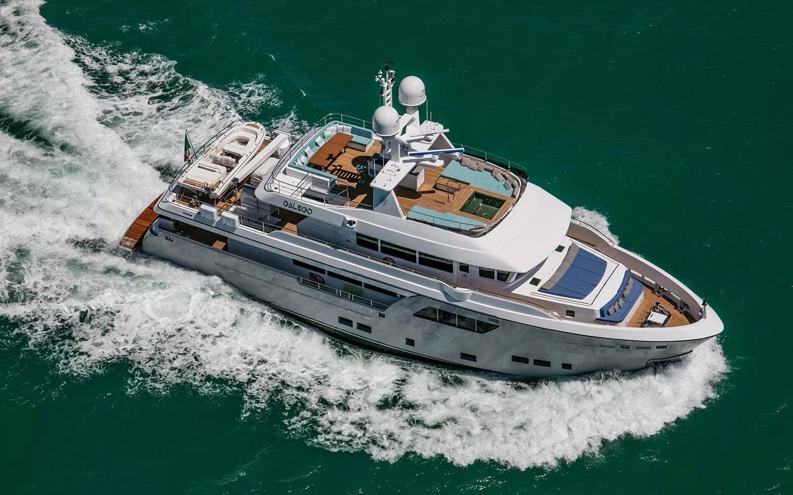 Cantiere Delle Marche Darwin 102
