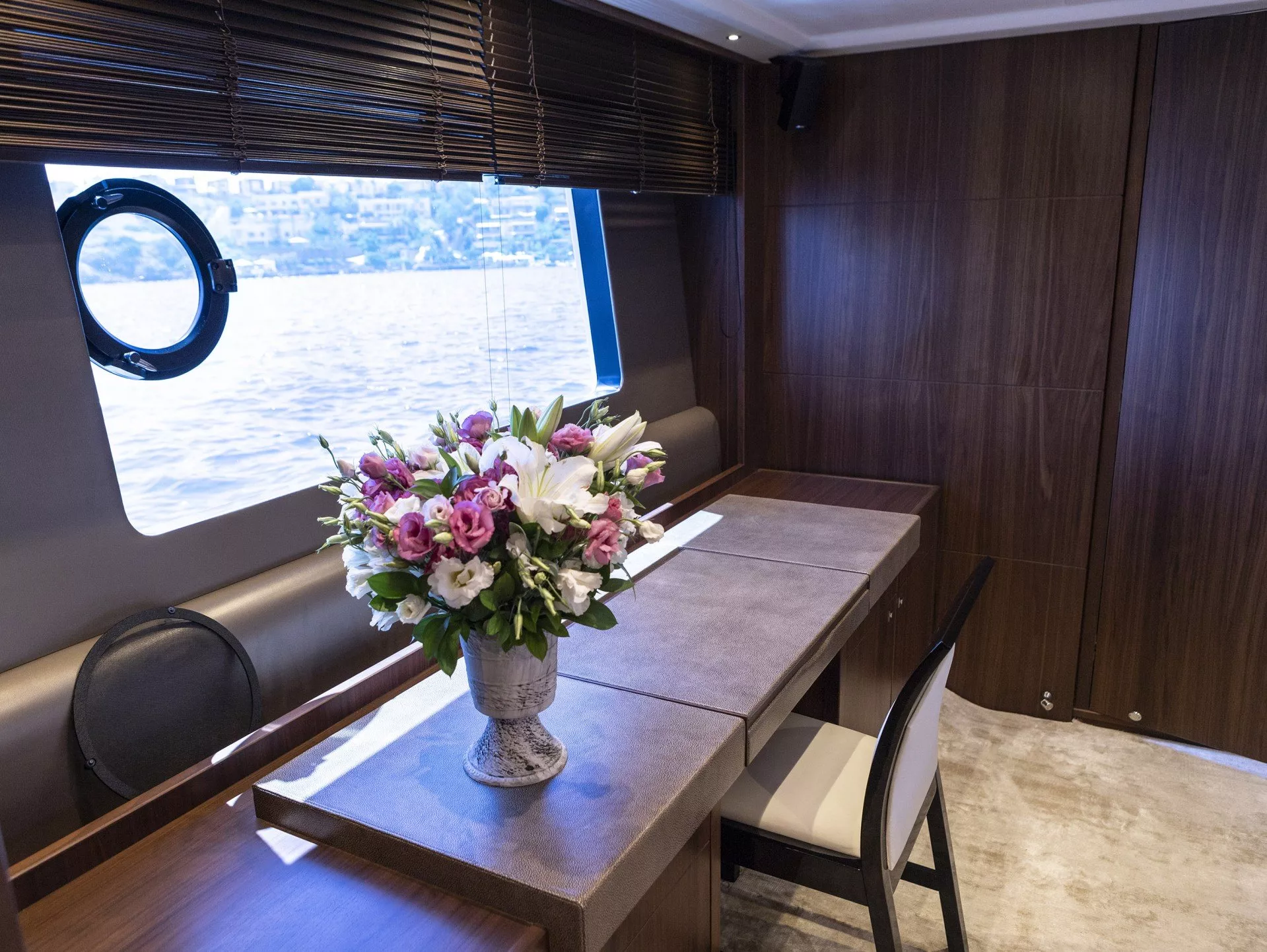https://dev-api.arconyachts.com/storage/media/25376/conversions/623_7088755254-optimize.webp