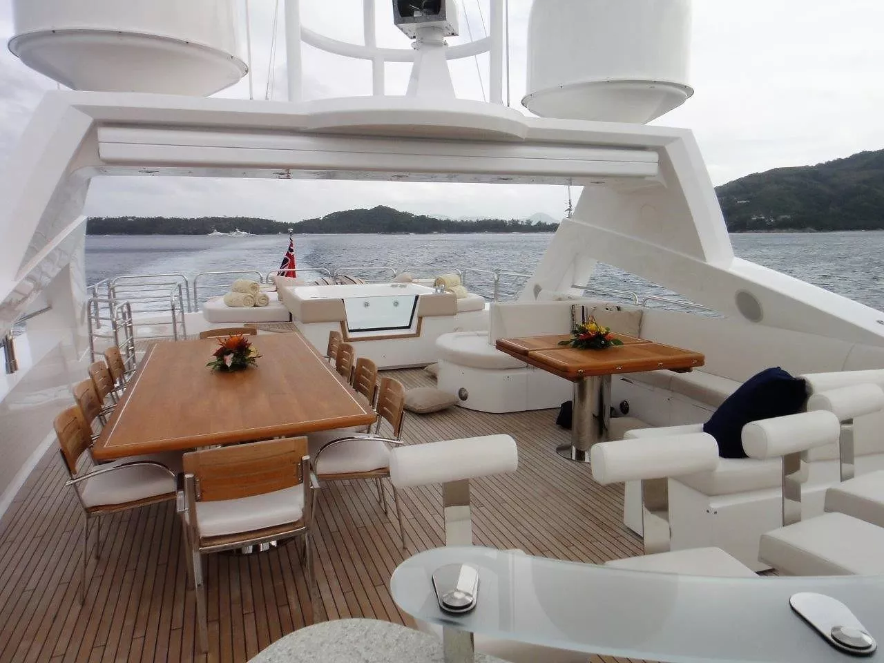 https://dev-api.arconyachts.com/storage/media/25418/conversions/620_4546327816-optimize.webp