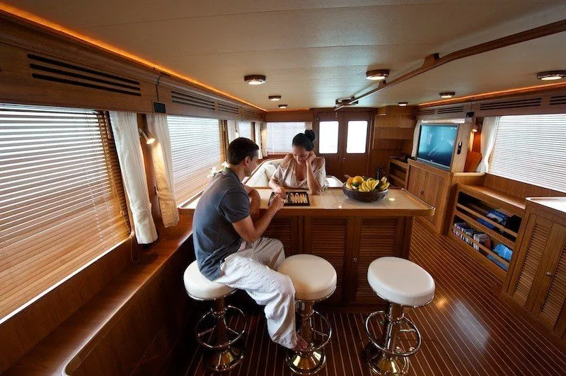 https://dev-api.arconyachts.com/storage/media/26272/conversions/574_7249147812-optimize.webp