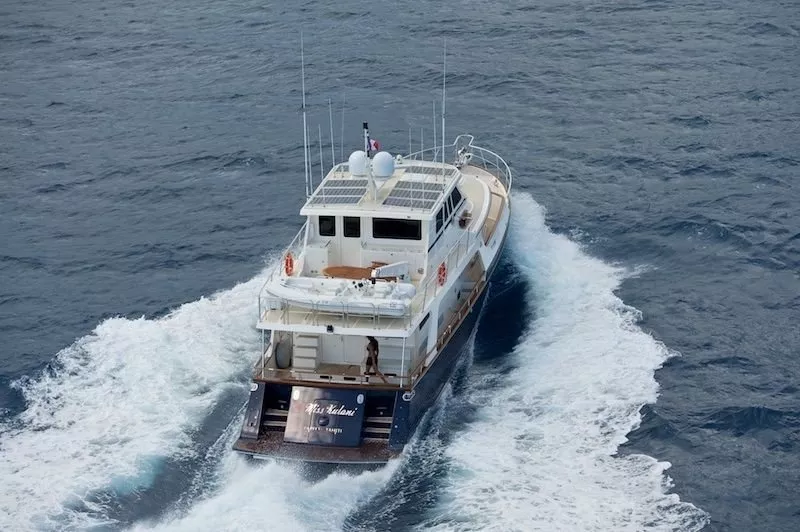 https://dev-api.arconyachts.com/storage/media/26279/conversions/574_2786240447-optimize.webp