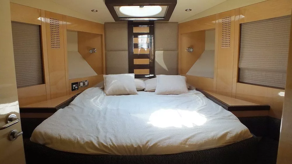 Majesty 44ft