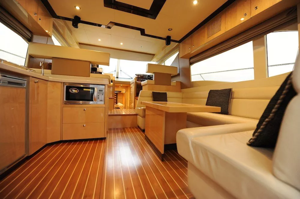 Majesty 44ft