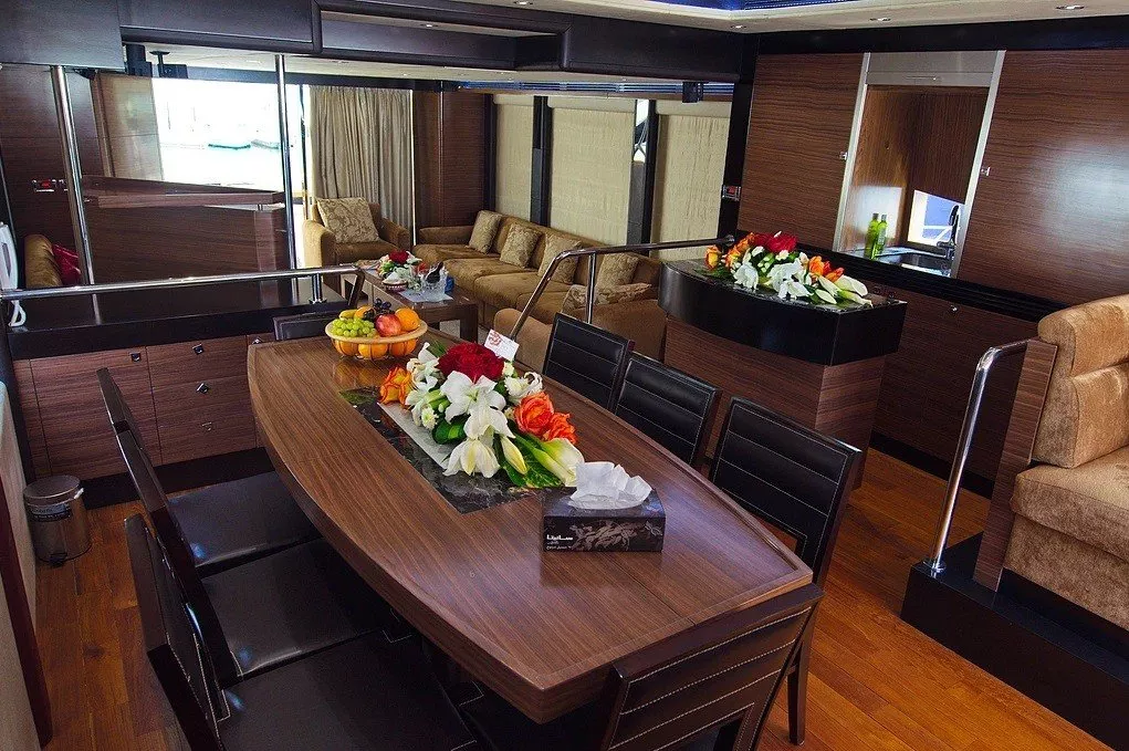 Majesty 63ft