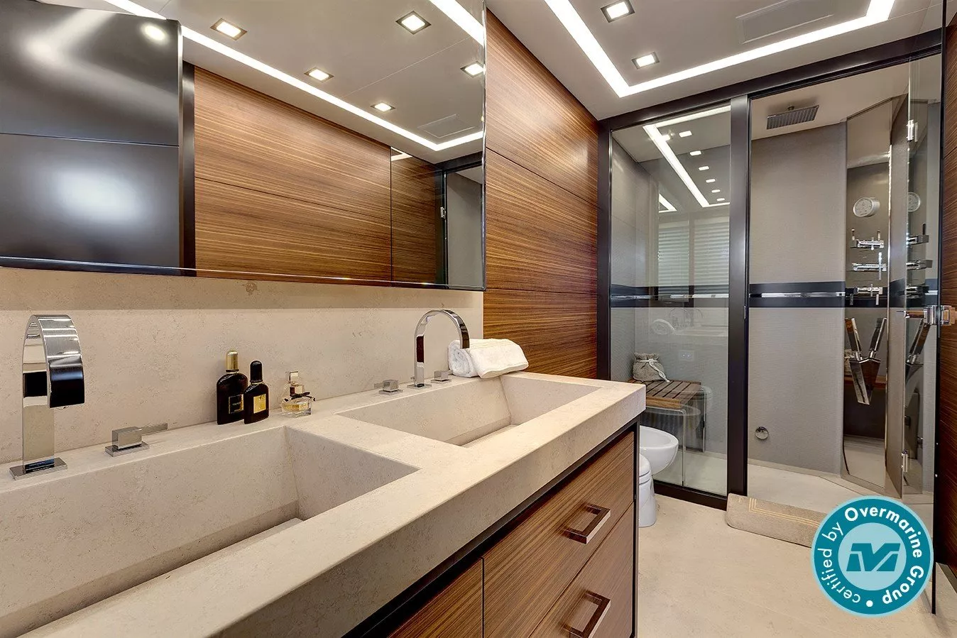 https://dev-api.arconyachts.com/storage/media/27152/conversions/509_8978684848-optimize.webp