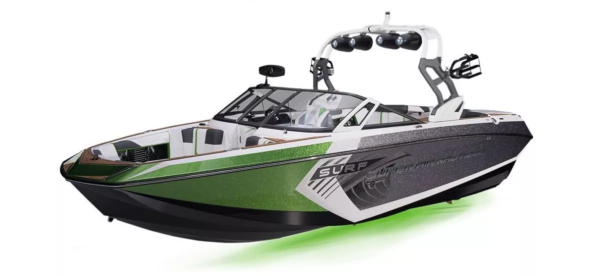 https://dev-api.arconyachts.com/storage/media/27471/conversions/493_4924832182-optimize.webp