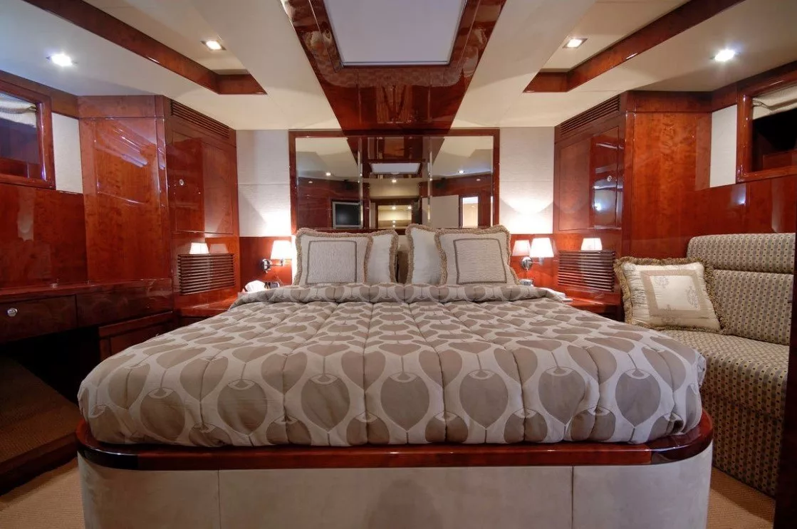 Gulf Craft 86ft