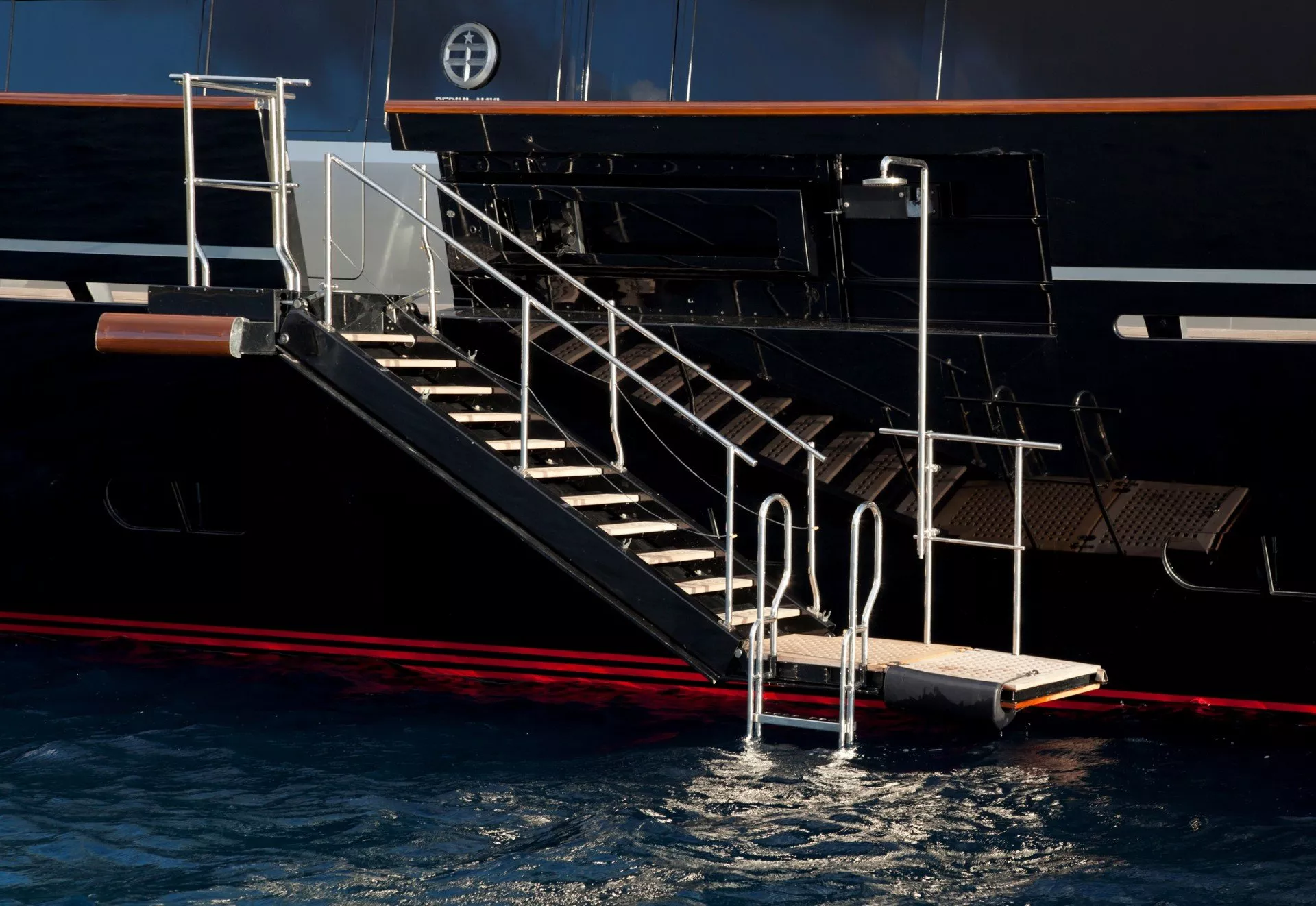 https://dev-api.arconyachts.com/storage/media/27650/conversions/483_7034337045-optimize.webp