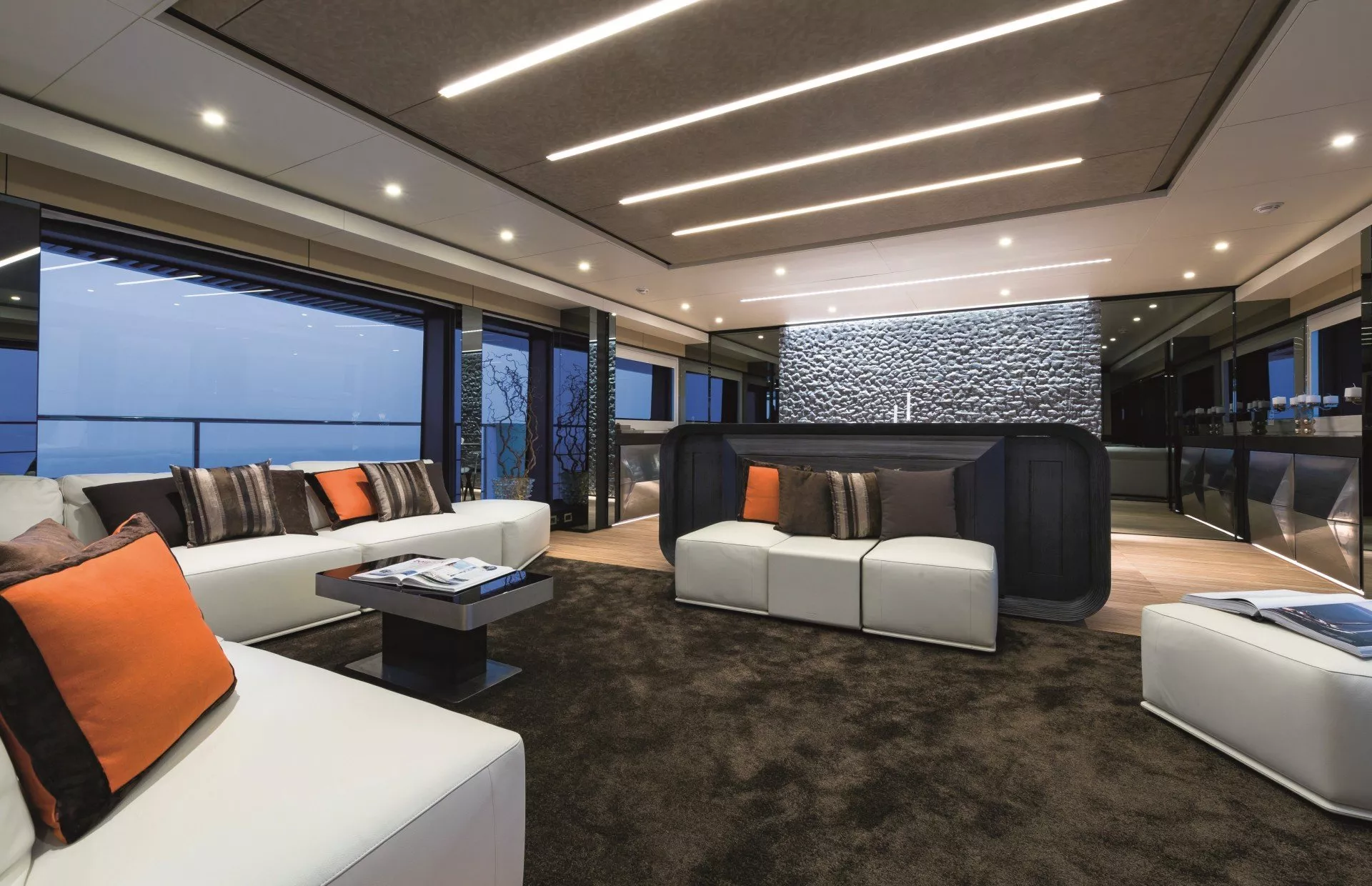Genesi WIDER 150