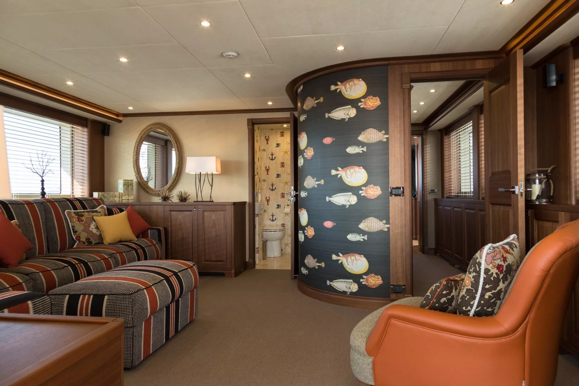 https://dev-api.arconyachts.com/storage/media/28283/conversions/176_5215911009-optimize.webp