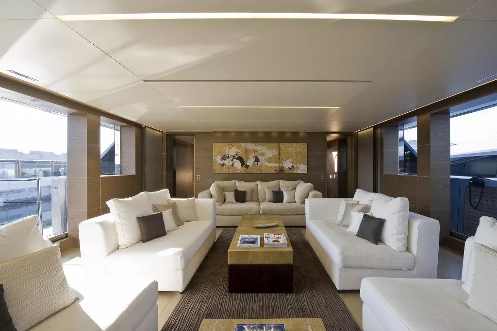 https://dev-api.arconyachts.com/storage/media/28486/conversions/438_7925132692-optimize.webp